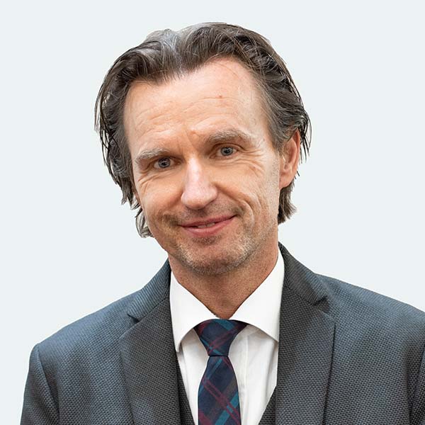 Dr. Malte Ivo - Bielefelder Fachlehrgänge